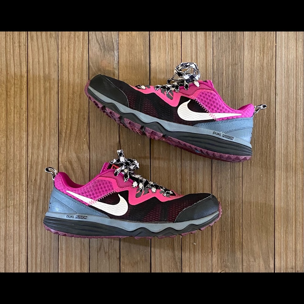 Nike Dual Fusion Trail Running Shoes Pink Black